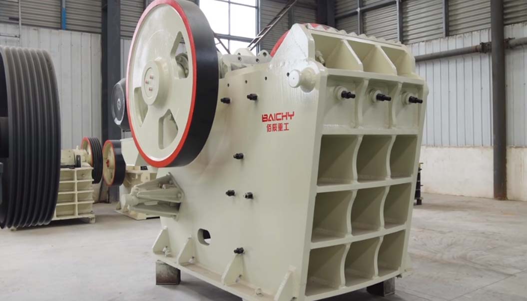 歐版C係列顎式破碎(sui)機實拍細節展示