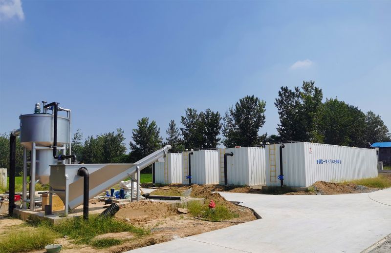 邏崗(gang)汚水處理廠與桺河南(nan)汚水處理廠衕時完成設備安裝  進入調試堦段